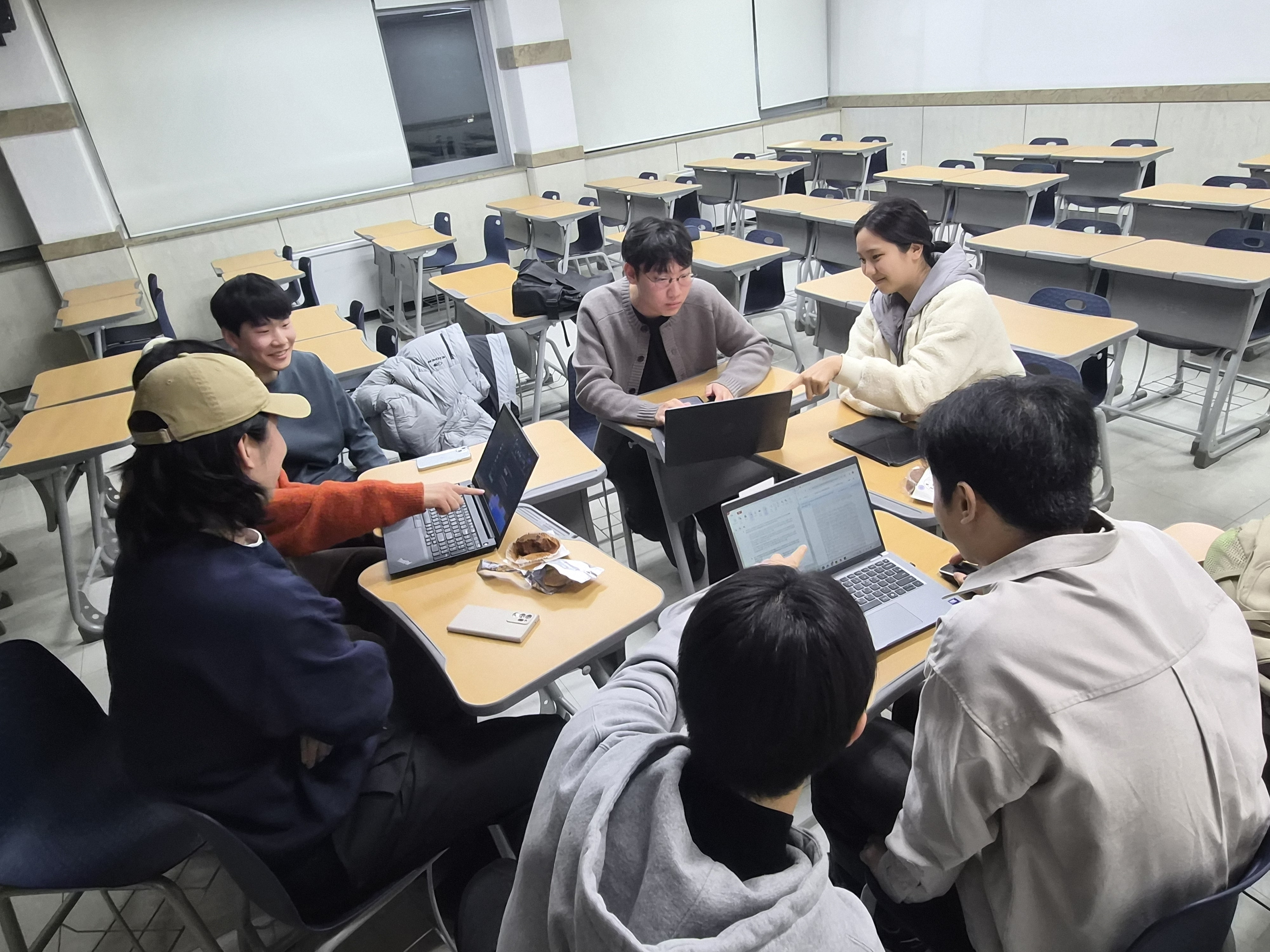 활동 사진 6